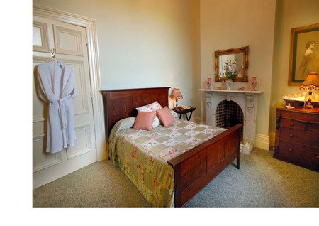 Rupertswood Mansion - Accommodation Gold Coast 1