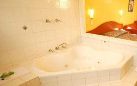 Richmond NSW Accommodation Gold Coast