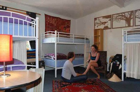 The Flying Fox Backpackers - Accommodation Gold Coast 4