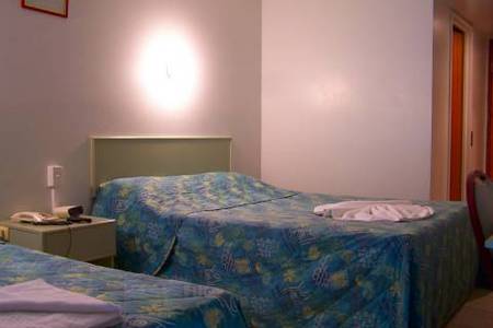 Cambridge Hotel Motel - Accommodation Gold Coast 2
