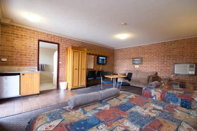 Blue Gum Motor Inn - Accommodation Gold Coast 1