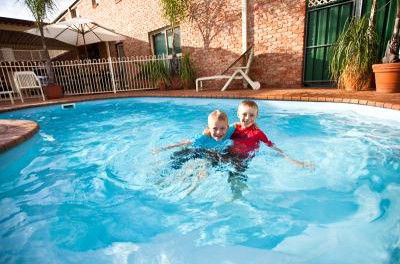 Endeavour Court Motor Inn - Accommodation Gold Coast 3