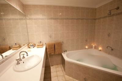 Endeavour Court Motor Inn - Accommodation Gold Coast 4