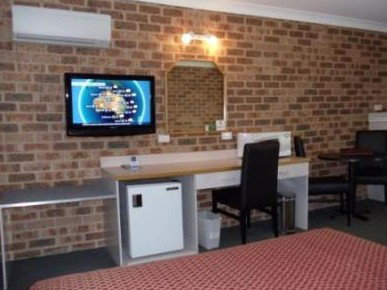 Town And Country Motor Inn Tamworth - Accommodation Gold Coast 1