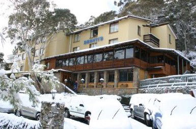 Bernti's Mountain Inn - Accommodation Gold Coast 0