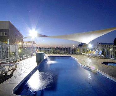 Quest Williamstown North - Gold Coast 4U 0