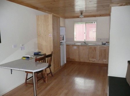 Black Gold Country Cabins - Accommodation Gold Coast 1