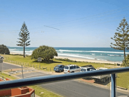 Lennox Point Holiday Apartments - Accommodation Gold Coast 1