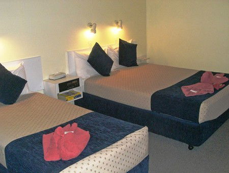 All Seasons Country Lodge - Accommodation Gold Coast 2