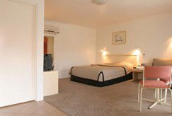 Argyle Terrace Motor Inn - Accommodation Gold Coast 2