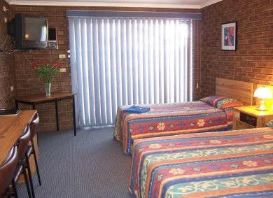 Best Western Garden Court Motel - Gold Coast 4U 1