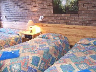 Best Western Garden Court Motel - Gold Coast 4U 3