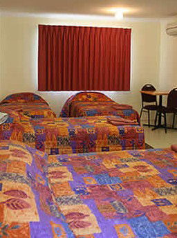 White Gums Motor Inn - Accommodation Gold Coast 0