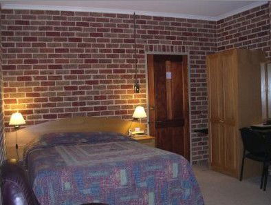 Exies Bagtown - Accommodation Gold Coast 6