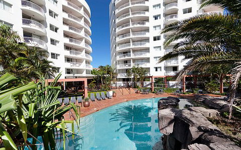 Australis Sovereign Hotel - Accommodation Gold Coast 3