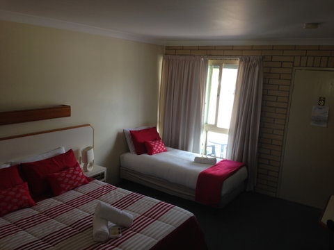 Country Rose Motel - Accommodation Gold Coast 1