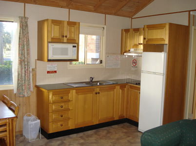 Paradise Park Cabins - Accommodation Gold Coast 4