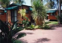 Paradise Park Cabins - Accommodation Gold Coast 5