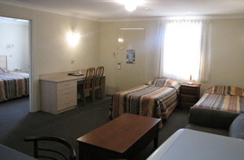 Golf Links Motel - Accommodation Gold Coast 4