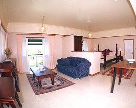 Williams Lodge - Accommodation Gold Coast 4