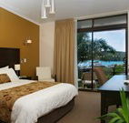 Whale Motor Inn and Restaurant - Accommodation Gold Coast