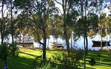 Between Waters B And B - - Accommodation Gold Coast 1