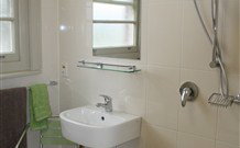 Elm & Wren - Accommodation Gold Coast 6