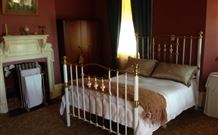 Mercedes House - Accommodation Gold Coast 0