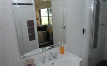 Denham Cottage - Accommodation Gold Coast 1