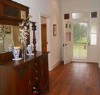 Rosewood Cottage - Gold Coast 4U