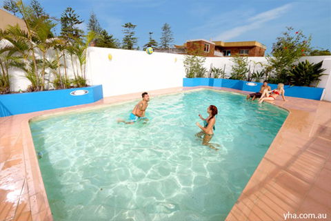 Sydney, Collaroy Beachouse YHA - Accommodation Gold Coast 1