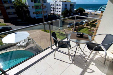 Merrima Court Holiday Apartments - Accommodation Gold Coast 3
