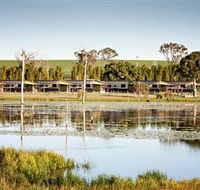 Lake Redbrook Holiday Retreat - Accommodation Gold Coast