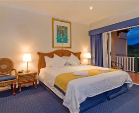 Tinaroo Lake Resort - Accommodation Gold Coast 1
