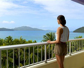 Hamilton Island Reef View Hotel - Accommodation Gold Coast 0