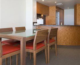 Mantra Zanzibar Resort - 1 Gold Coast 2