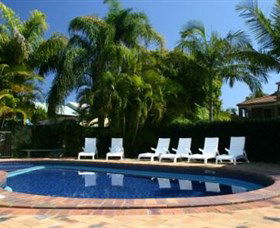Alex Beach Cabins And Tourist Park - Accommodation Gold Coast 1