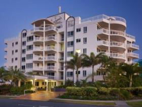 Beachside Resort - Accommodation Gold Coast 0