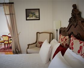 The Grove Cottage - Accommodation Gold Coast 0