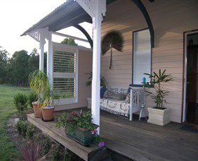 Barney Creek Vineyard Cottages - Accommodation Gold Coast 2