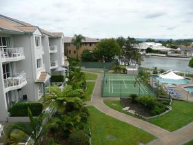 Pelican Cove Apartments - Gold Coast 4U 1