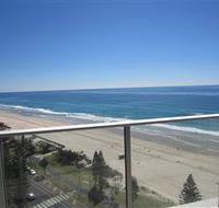 Hi Surf Beachfront Apartments - Accommodation Gold Coast