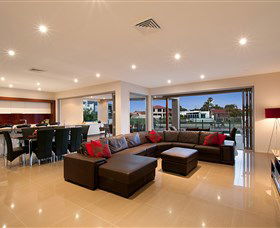 Xanadu Waterfront Elite Holiday Home - Accommodation Gold Coast 0