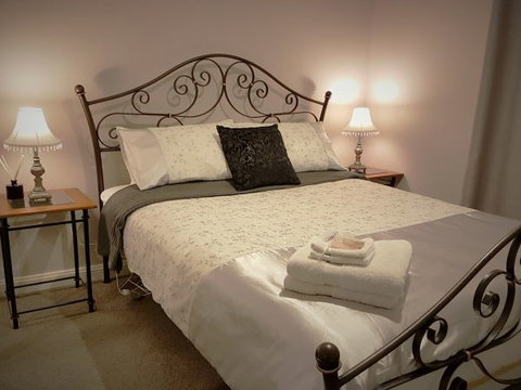 Huntington Cottage - Accommodation Gold Coast 6