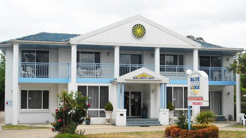 Blue And White Lodge - Accommodation Gold Coast 0