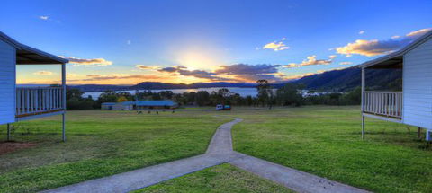 Inland Waters Holiday Parks Lake Glenbawn - Accommodation Gold Coast 1