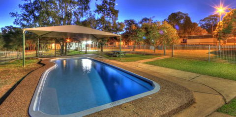 Inland Waters Holiday Parks Lake Glenbawn - Accommodation Gold Coast 3