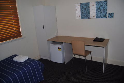 Kings On George Hotel - Gold Coast 4U 2