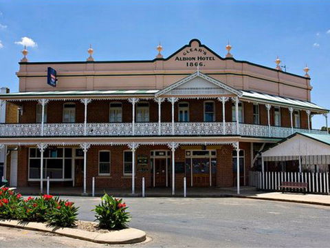 Albion Hotel Grenfell - Accommodation Gold Coast 0