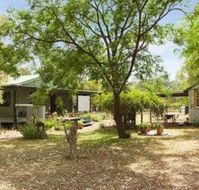Red Tractor Retreat - Accommodation Gold Coast